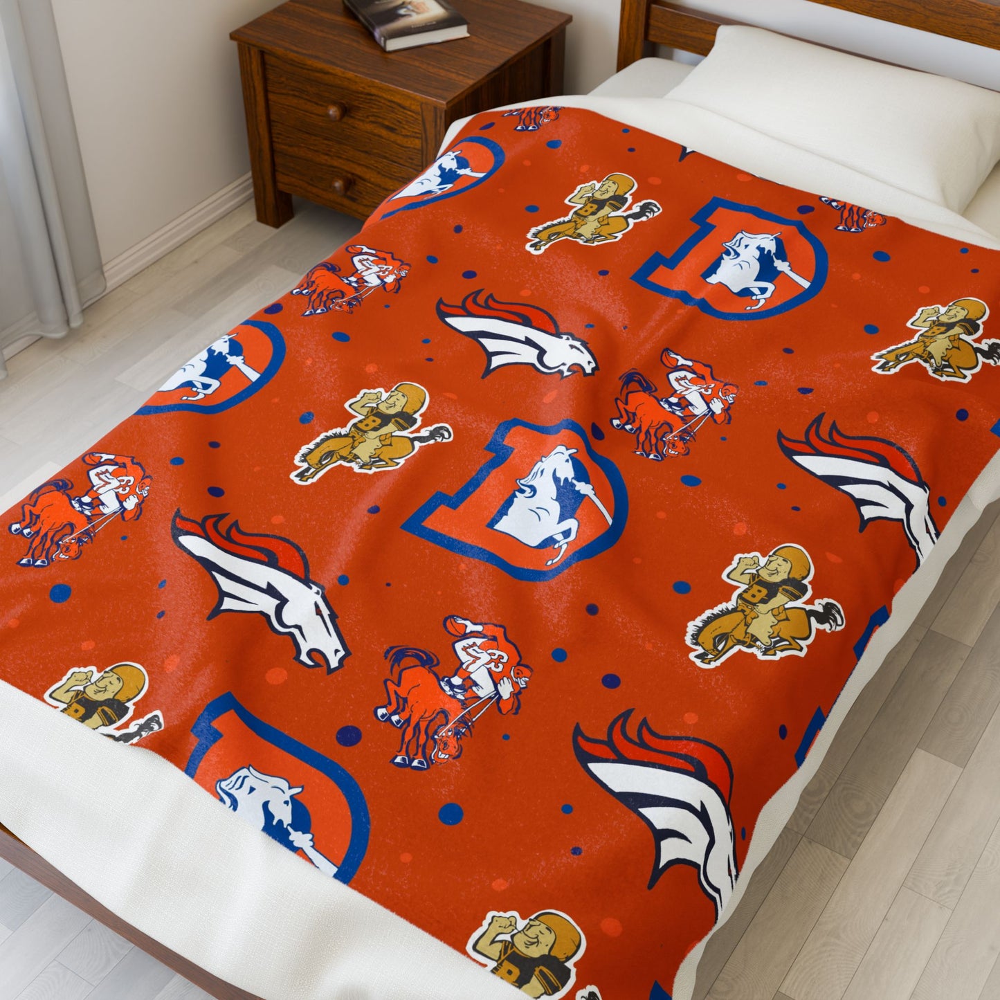 Bronco Logo Velveteen Plush Blanket, Denver Broncos Fan Gift, Soft Fleece Throw, NFL Team Bedding, Sports Decor, Cozy Couch Cover