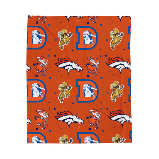 Bronco Logo Velveteen Plush Blanket, Denver Broncos Fan Gift, Soft Fleece Throw, NFL Team Bedding, Sports Decor, Cozy Couch Cover