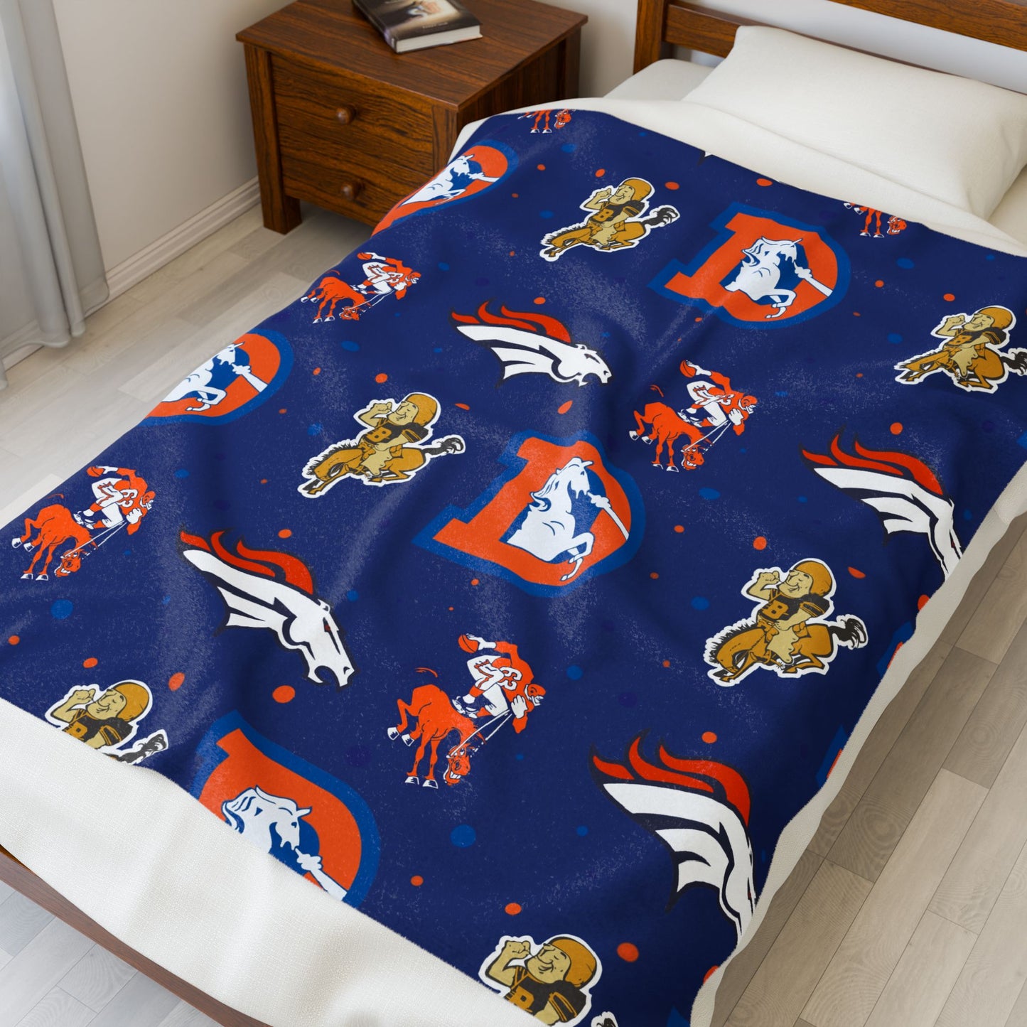 Bronco Logo Velveteen Plush Blanket, Denver Broncos Fan Gift, Soft Fleece Throw, NFL Team Bedding, Sports Decor, Cozy Couch Cover